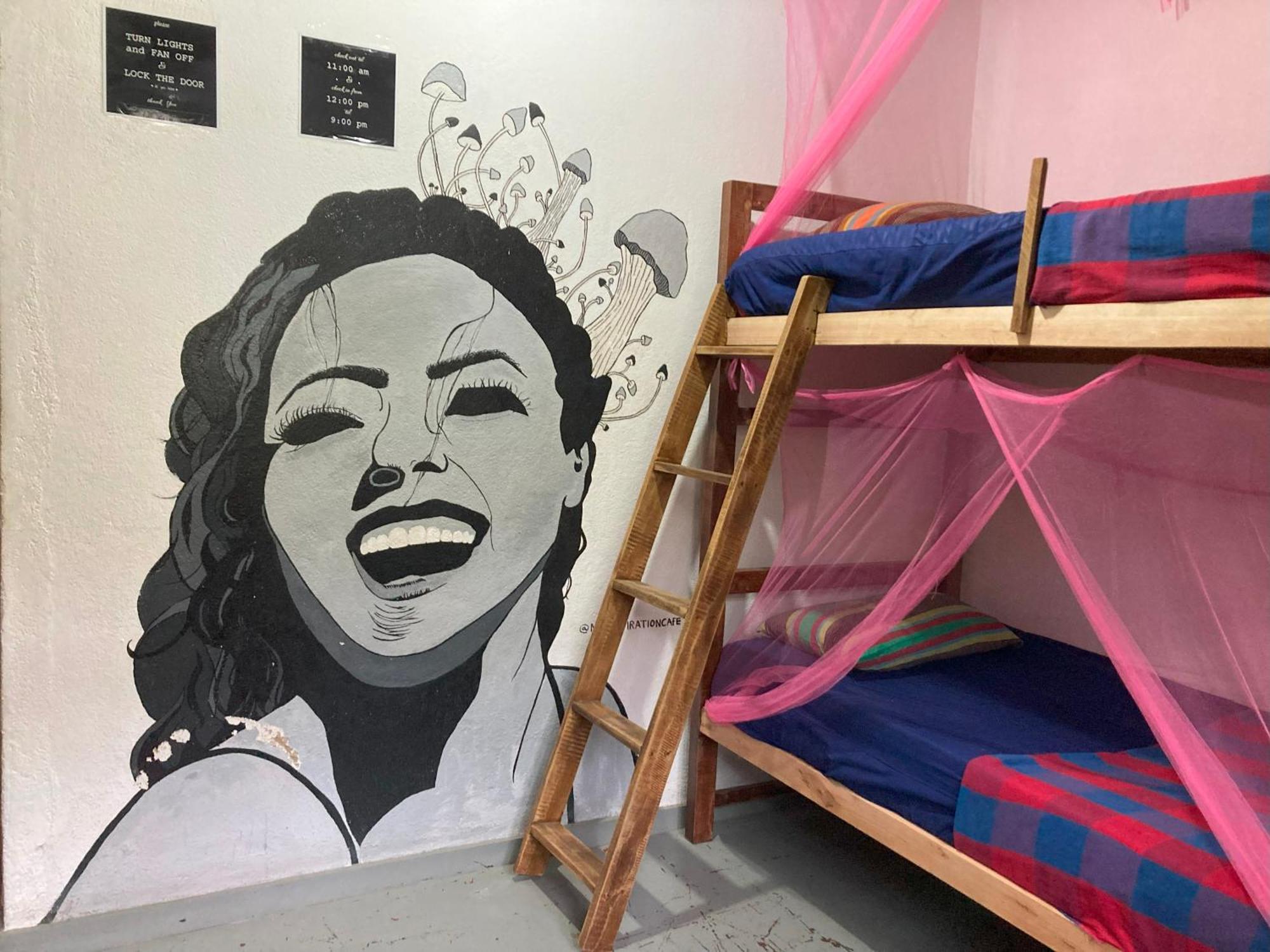 Hostel Singha Lounge Unawatuna Exteriör bild